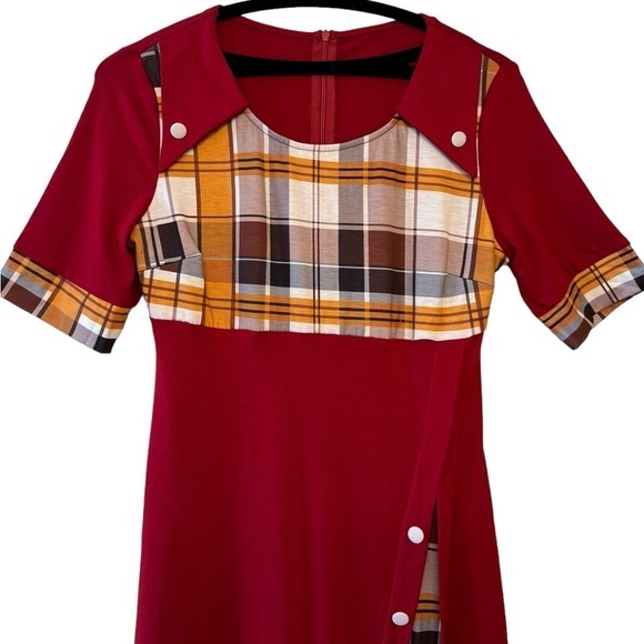 A Line Swing Dress with Plaid Inserts M - Picture 3 of 9